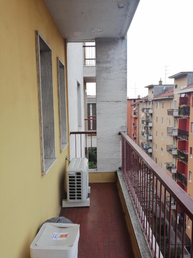Apartment Rembrandt 27 Milano Esterno foto